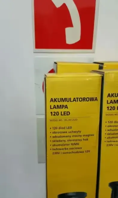 Lampy led — praca twórcy Maciej Lindner na Freshwall Marketplace