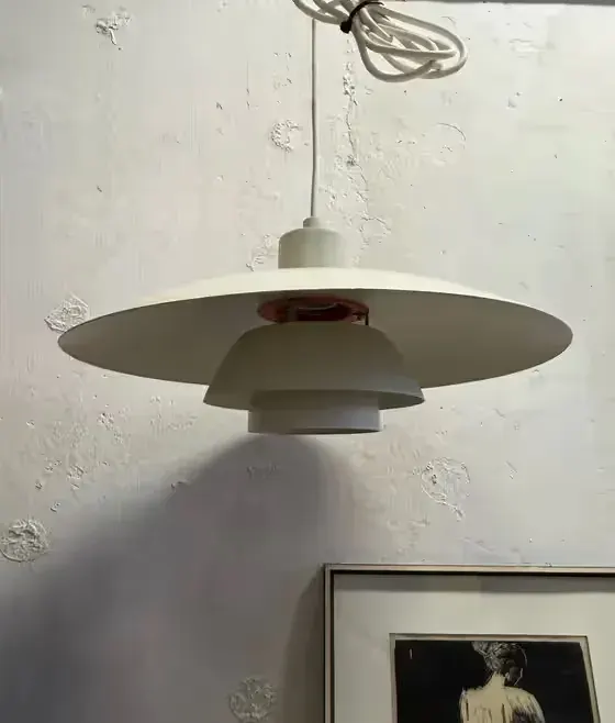 Louis Poulsen / Poul Henningsen – lampa wisząca PH 4/3  Dania — praca twórcy FFF na Freshwall Marketplace