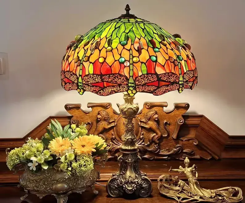 Piękna Lampa witrażowa (w stylu Tiffany) DRAGONFLY , wys.75 cm,sred.51cm- stan idealny — praca twórcy Jola na Freshwall Marketplace