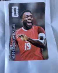 Alphonso Davies FIFA 2026 Coca-Cola Panini — ujęcie 2