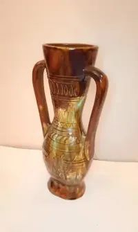 Amfora ceramiczna z PRL — ujęcie 5