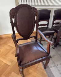 Antyczna jadalnia – kredens, stół, 6 krzeseł + 2 fotele — ujęcie 5