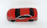 Audi sedan Motor Max 1:64 model metalowy resorak 6143-6 — ujęcie 3