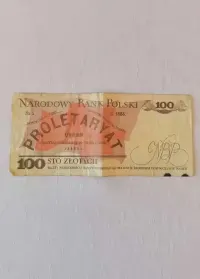 Banknot pieniądze — ujęcie 2