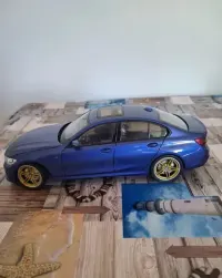 Bmw 330i G20 norev 1:18 kolekcjonerski — ujęcie 3