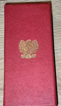 Brązowy Krzyż Zasługi PRL – Komplet z pudełkiem, Oryginał — ujęcie 3