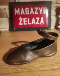 but bucik mosiężny — ujęcie 5