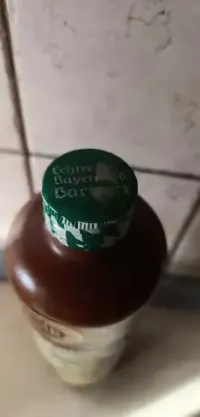 Butelka kamionkowa Bawarska zabytkowa — ujęcie 3