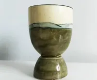 Ceramiczna podstawka pod jajko lata 30 — ujęcie 3