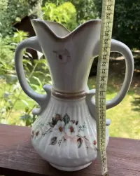 Ceramiczny wazon — ujęcie 3