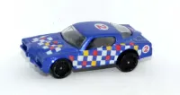 Chevrolet Camaro 1:64 model metalowy resorak vintage retro — ujęcie 2