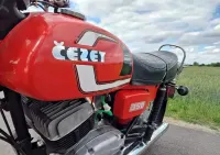 CZ 350 (Cezeta) z silnikiem Jawy – 1986 r., CZARNE TABLICE, stan kolekcjonerski! — ujęcie 4