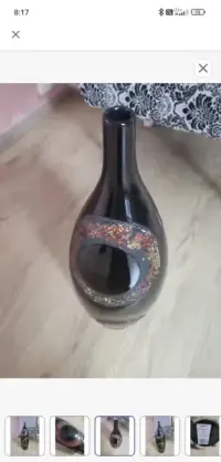 Czarny , pomarańczowy ceramiczny wazon, ozdobny — ujęcie 2