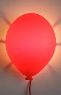 Czerwona lampa lampka Balon — ujęcie 2