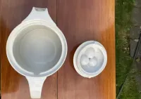 Duński porcelanowy imbryk — ujęcie 3