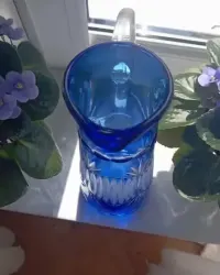 Dzbanek Bohemia Crystal kobalt 29 cm – ręcznie szlifowany — ujęcie 3