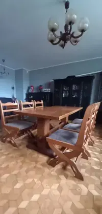duży stylizowany stół + 6 krzeseł — ujęcie 5