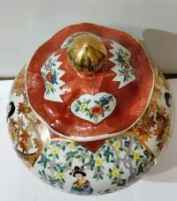 Duży Wazon z Pokrywą 40cm Chińska Porcelana Styl Satsuma / Kanton — ujęcie 5