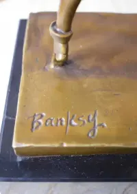 Dziewczyna z Balonami - BANKSY - Nowoczesna Statuetka - Figura z Brązu — ujęcie 3