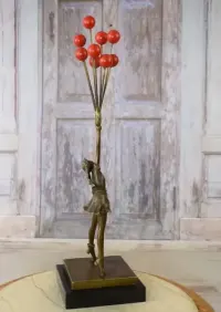 Dziewczyna z Balonami - BANKSY - Nowoczesna Statuetka - Figura z Brązu — ujęcie 4