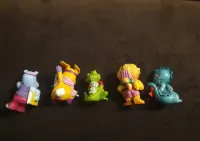 Figurki, zabawki z jajka kinder niespodzianka lata 90 — ujęcie 4
