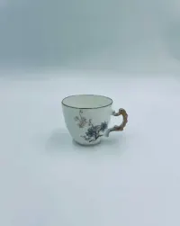 Filiżanka kolekcjonerska porcelanowa Vintage — ujęcie 2