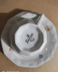 Filiżanka porcelanowa Bavaria — ujęcie 4