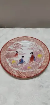 Filiżanka, trio z motywem Japonii — ujęcie 5
