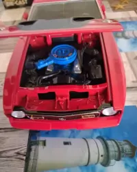 Ford mustang mach 1 sunstar 1:18 kolekcjonerski — ujęcie 4