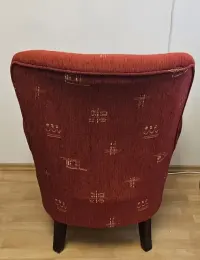 Fotel retro uszak PRL na sprężynach — ujęcie 2
