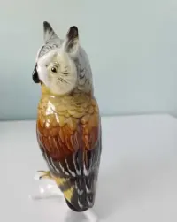 Karl Ens porcelanowa sowa — ujęcie 2