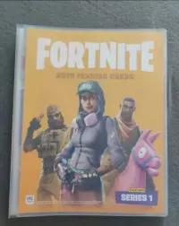 Karty Fortnite + album (FORTNITE 2019 TRADING CARDS) — ujęcie 4