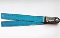 Kątomierz elektroniczny 200mm — ujęcie 3
