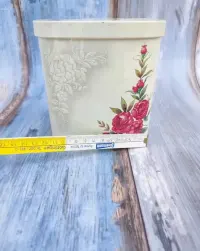 Kolekcjonerska metalowa puszka - vintage - design — ujęcie 3