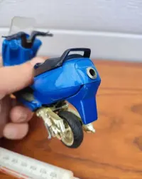 Kolekcjonerska zapalniczka - Skuter - design U — ujęcie 2