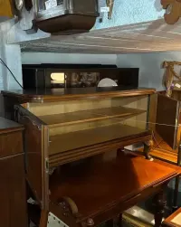 Komoda idealna pod TV Chippendale — ujęcie 3