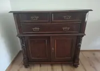 Komoda Ludwik Filip ANTYK — ujęcie 2