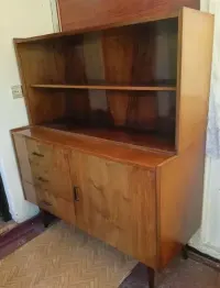 Komoda vintage PRL — ujęcie 2