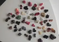 Koralowe guziki cena za całość 4 sztuki — ujęcie 2