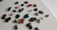 Koralowe guziki cena za całość 4 sztuki — ujęcie 3