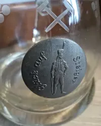 Kufel z pokrywką kryształowy piękny górniczy — ujęcie 3
