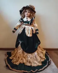 Lalka porcelanowa, kolekcjonerska, 75 cm że stojakiem! — ujęcie 2