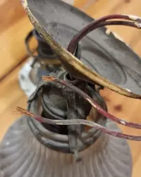 Lampa antyk 1970 żarówka made in Holland klosz — ujęcie 3