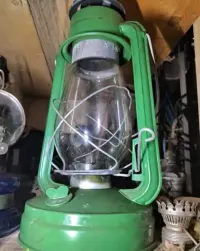lampa naftowa prl duża wysokość 32 — ujęcie 2