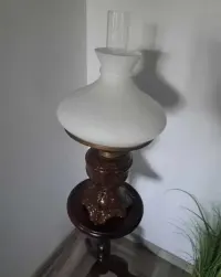 Lampa stara naftowa na prąd — ujęcie 4