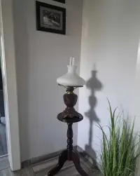 Lampa stara naftowa na prąd — ujęcie 3