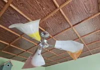 Lampa, Żyrandol prl klasyki — ujęcie 3
