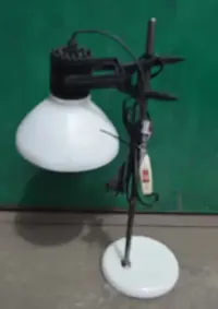 Lampka warsztatowa lampa biurkowa z prl — ujęcie 3