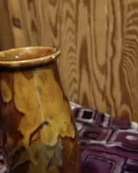 Mały wazon z PRLu — ujęcie 2