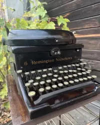 Maszyna do pisania Remington Noiseless 6 – lata 30., USA — ujęcie 2